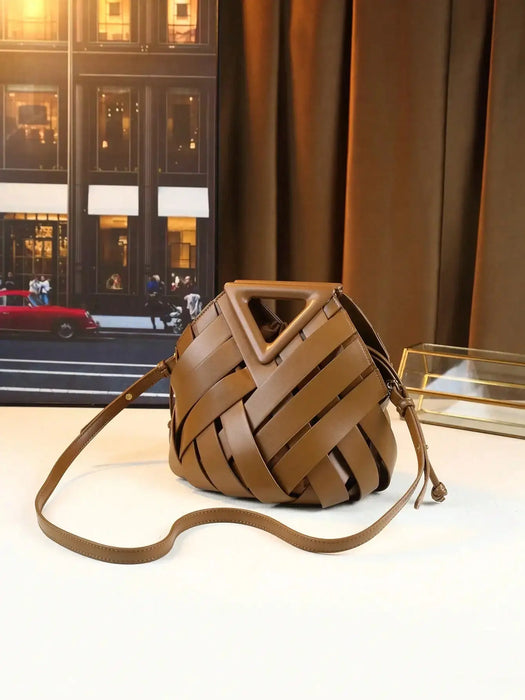 Woven Design Women Handbag, Tote Basket Bag, High-End Niche Inverted Triangle Shaped Fashion Commuter Bag, Casual Style SF