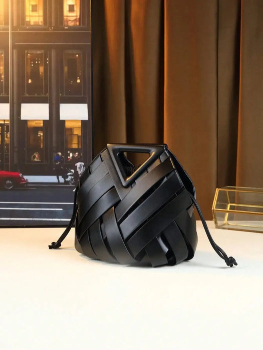 Woven Design Women Handbag, Tote Basket Bag, High-End Niche Inverted Triangle Shaped Fashion Commuter Bag, Casual Style SF
