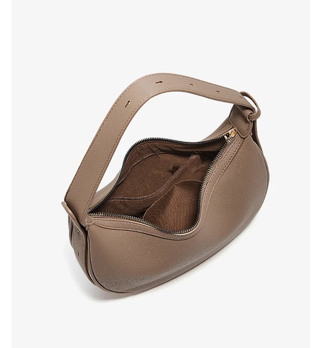 Chic Half-Moon Leather Handbag – Stylish Crossbody Bag for Women, Ideal Gift for Loved Ones - Samanta Factory