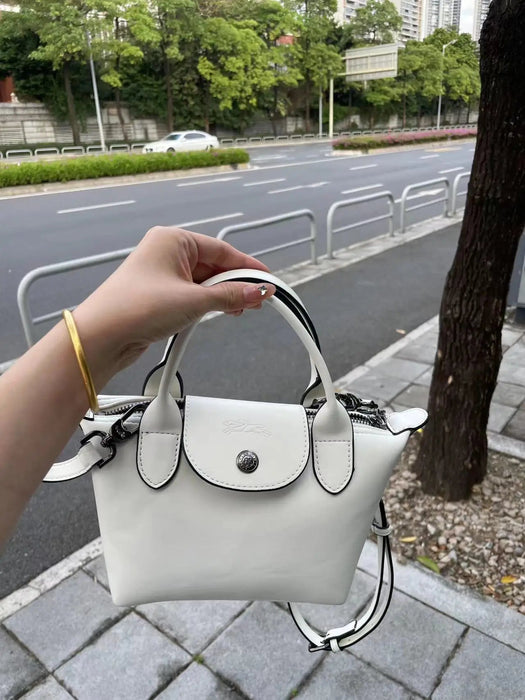 Soft PU Hobo Bag – Compact Zipper Shoulder Design SF