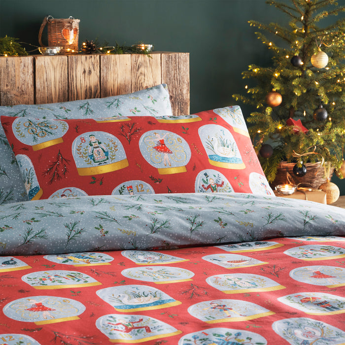 Furn Twelve Days of Christmas Festive Duvet Cover Set