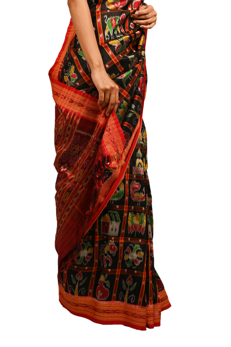 Khandua Saree – Handwoven Ikat Elegance from Odisha