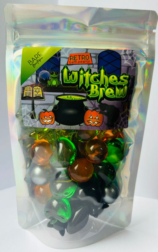 Halloween bath pearls in spooky shapes with fruity and floral scents.
