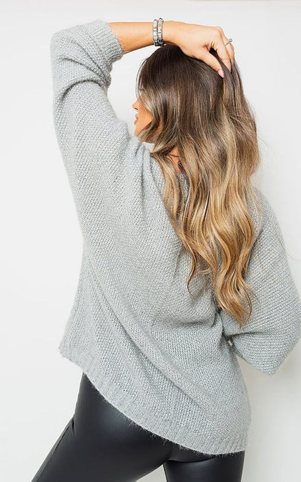 ikrush-clarissa-v-neck-chunky-knitted-jumper-1692502157-DSC2266_5f329b42-22ae-489a-a0af-f255a29e5512.jpg