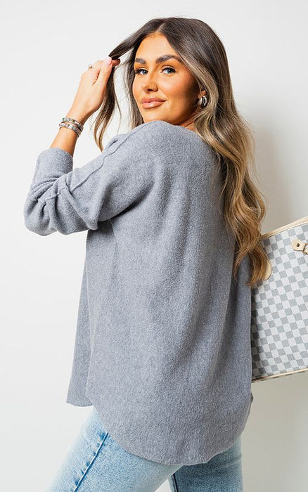 ikrush-alicia-relaxing-long-sleeve-knitted-jumper-1692474826-DSC2234_1idg-ds.jpg