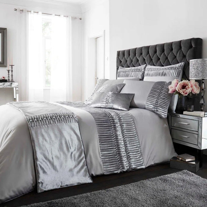 Noa No Pattern Duvet Cover Set with Pillowcases