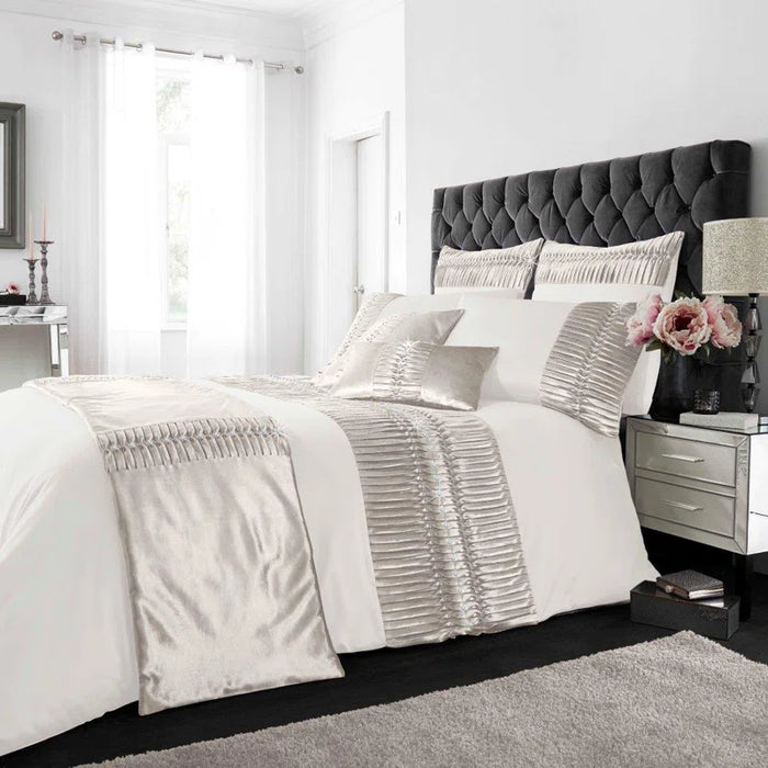 Noa No Pattern Duvet Cover Set with Pillowcases