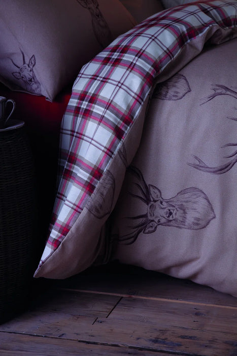 Stag Check Reversible Duvet Cover Set with Pillowcases