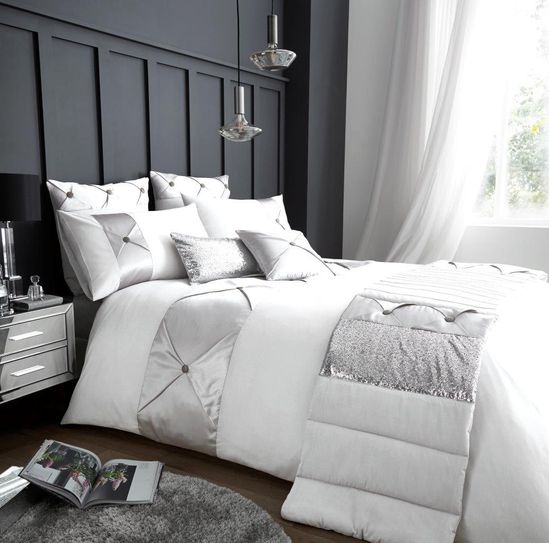 Duvet Cover Set – Soft Cotton Blend with Long-Lasting Durability - Samanta Factory