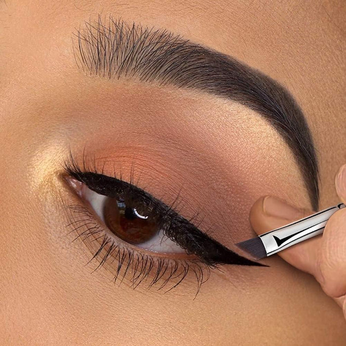 Eyeliner and Eyebrow Makeup Brush Set - 2 Piece Portable Kabuki and Eye Powder Foundation Brushes by