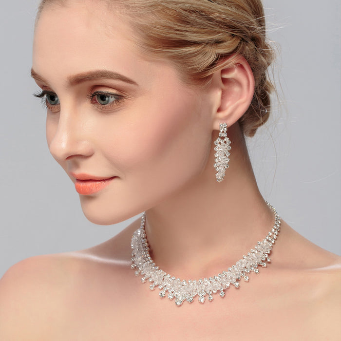 👑 "TikTok’s Bridal Obsession!" Silver Wedding Crown + Chains Set ✨ (From £12!) - Samanta Factory