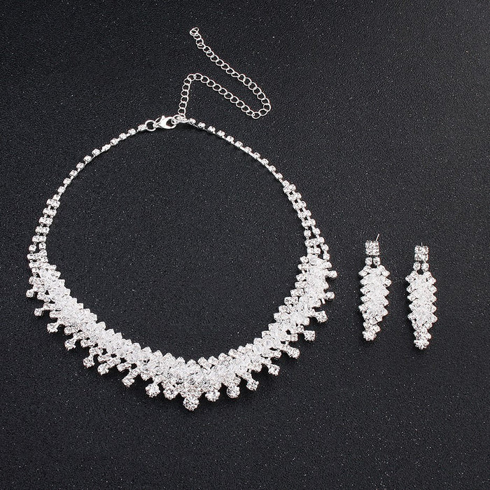 👑 "TikTok’s Bridal Obsession!" Silver Wedding Crown + Chains Set ✨ (From £12!) - Samanta Factory