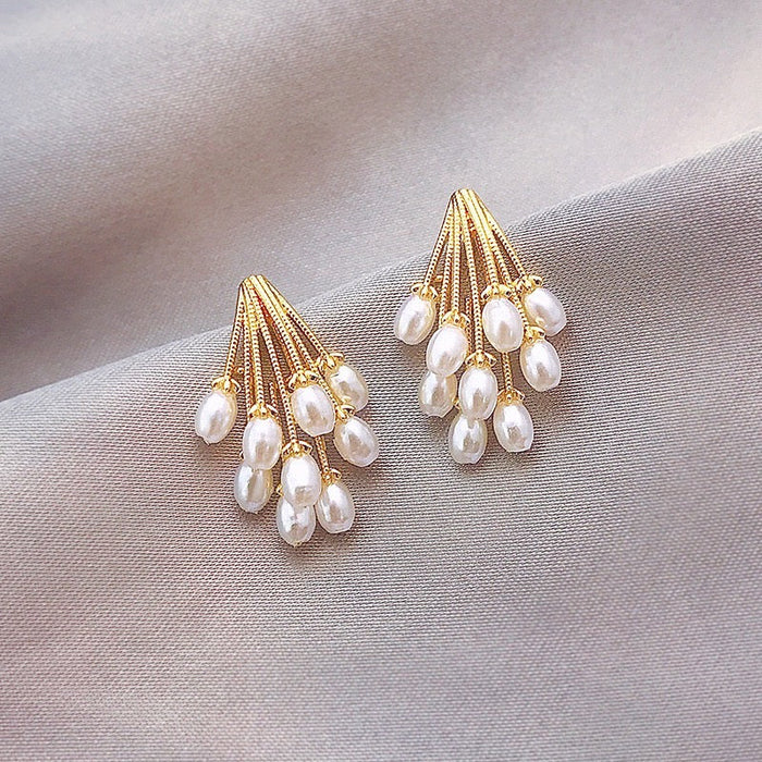 Fireworks Pearls Stud Earring - Samanta Factory