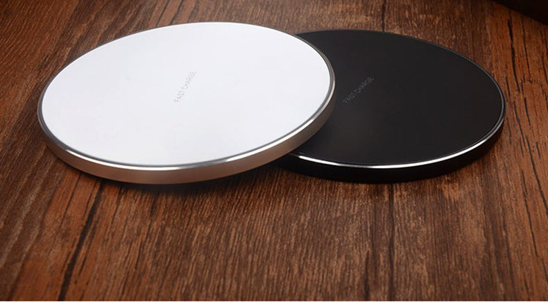 TurboCharge Pro – 15W Qi Wireless Charger for iPhone/Samsung! ⚡📱 - Samanta Factory