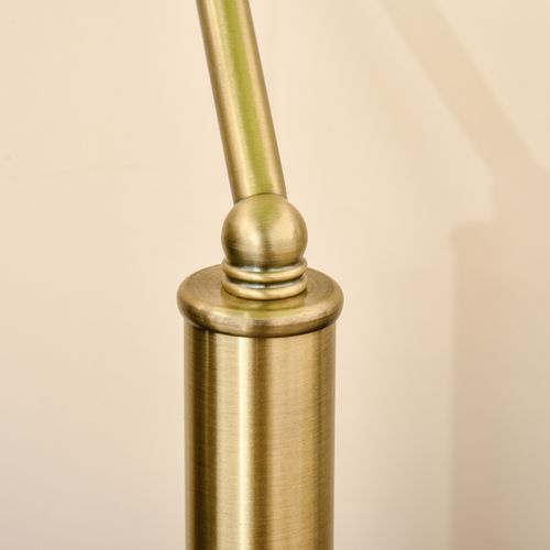 Desk Lamp – Classic Banker's Style with Antique Bronze Base
